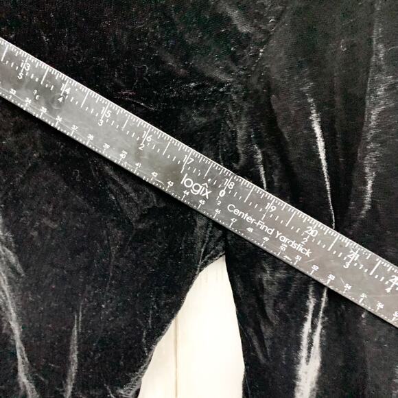 Asos Top Women Size Small Long Sleeve Mock Neck Zip Closure Velvet Blouse Black - Picture 5 of 7